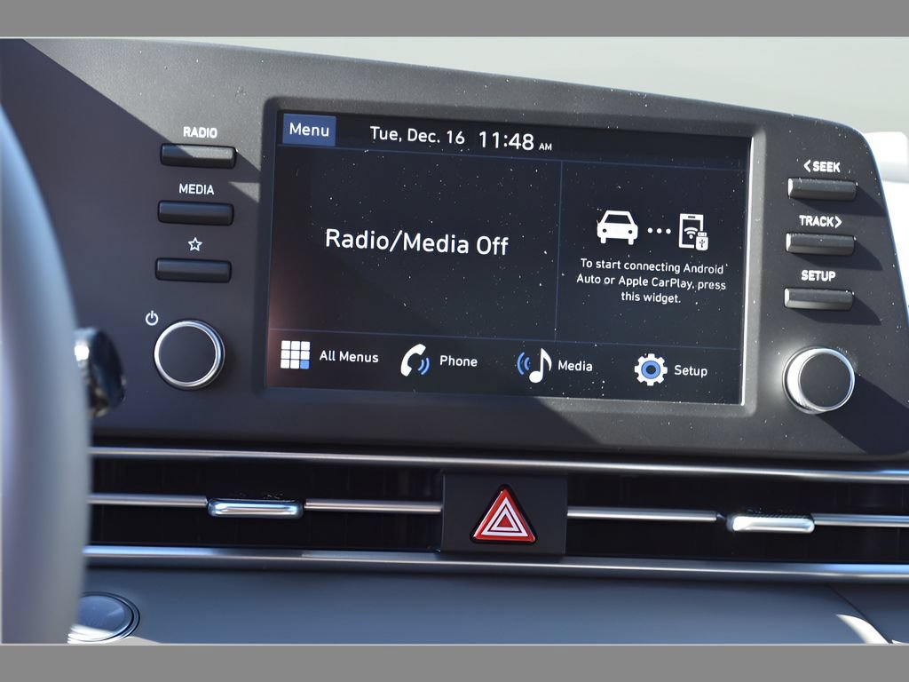 New 2026 Hyundai Elantra Sport FWD image 22