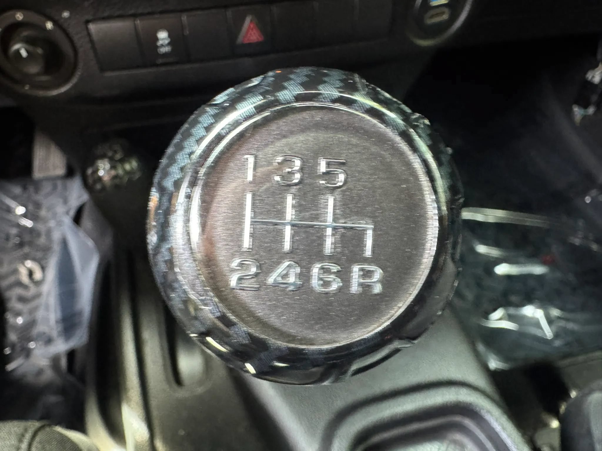 Used 2012 Jeep Wrangler Sport w/ Connectivity Group AWD/4WD image 11