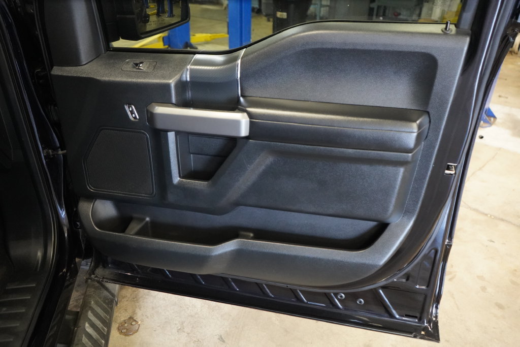 Used 2020 Ford F150 XLT w/ Equipment Group 302A Luxury AWD/4WD image 22