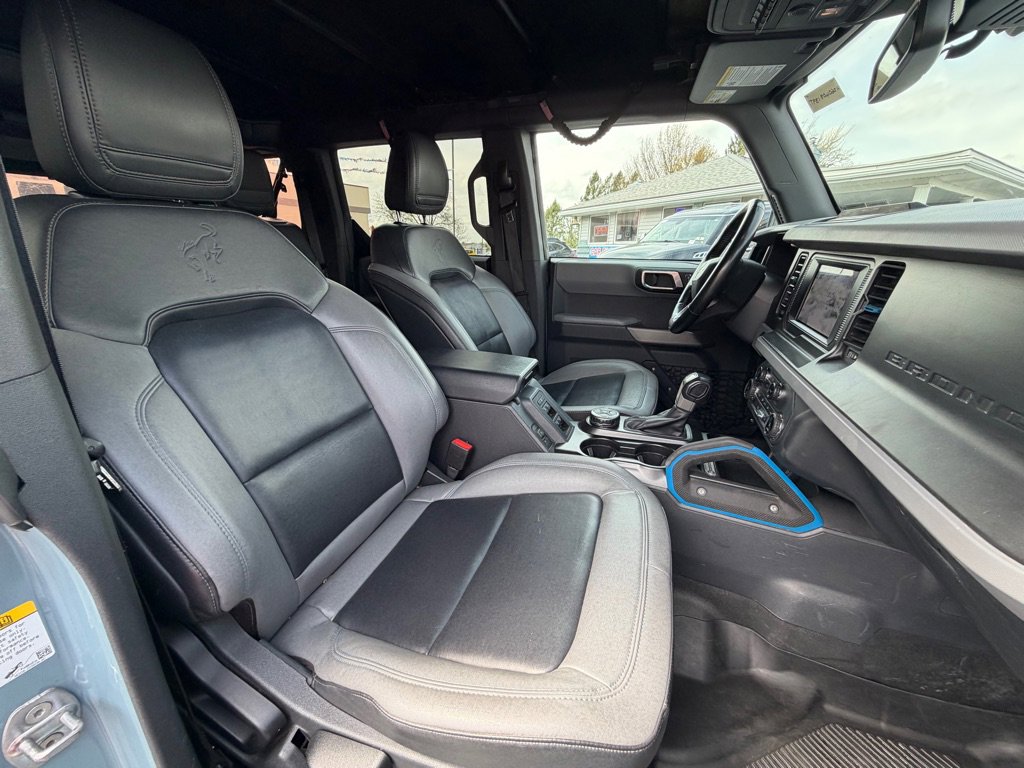 Used 2022 Ford Bronco Black Diamond image 31