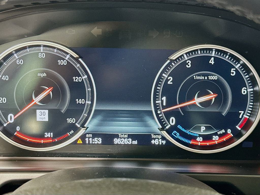 Used 2018 BMW X5 sDrive35i image 12