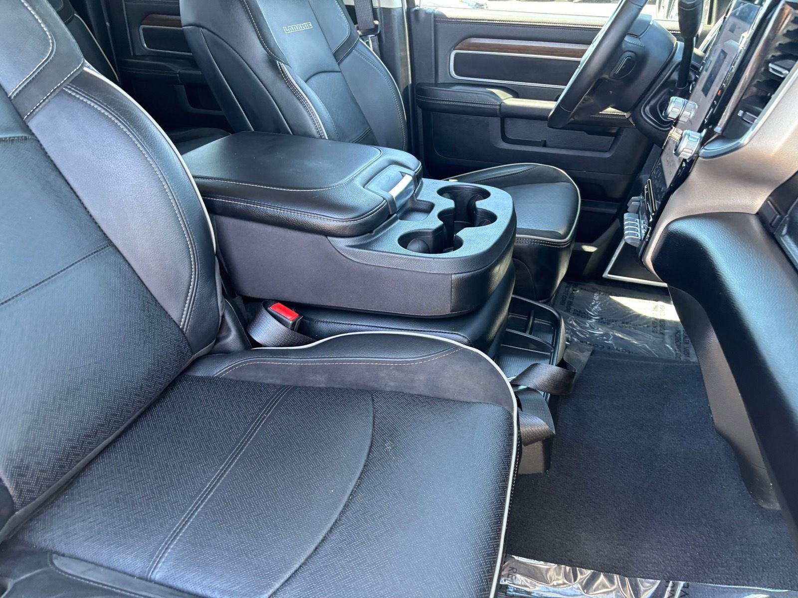 Used 2024 RAM 2500 Laramie w/ Safety Group image 15