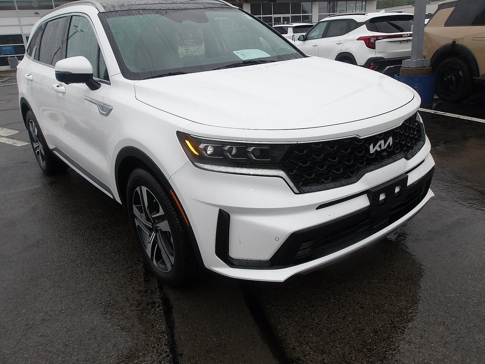 Used 2023 Kia Sorento SX Prestige w/ Panoramic Sunroof Package