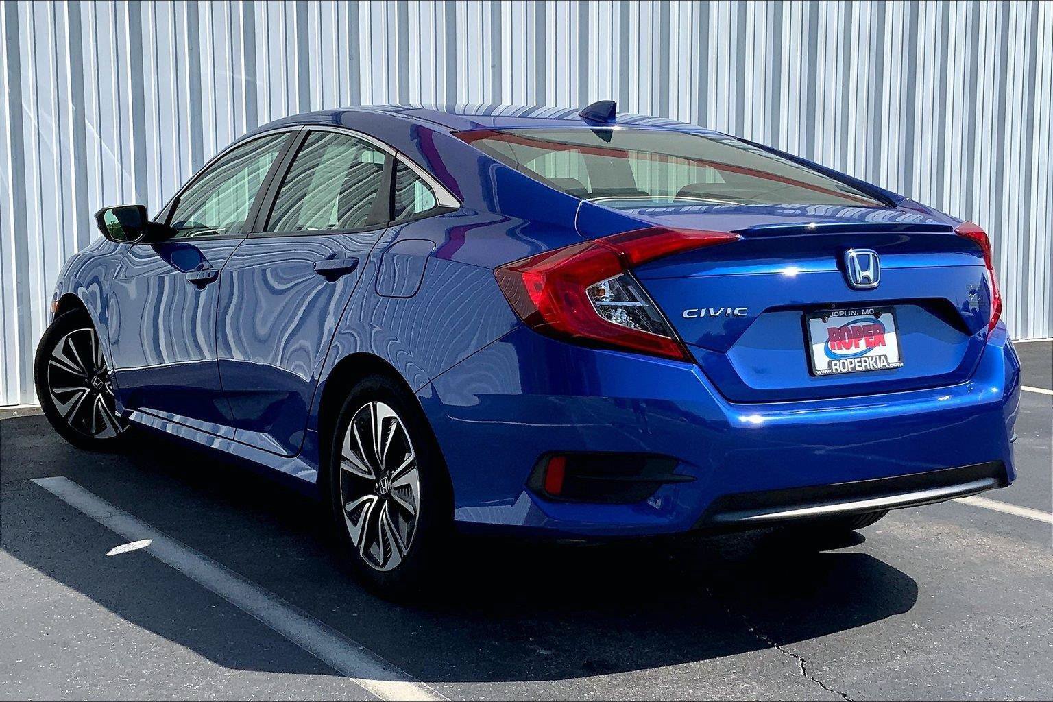 Used 2018 Honda Civic EX-T image 9