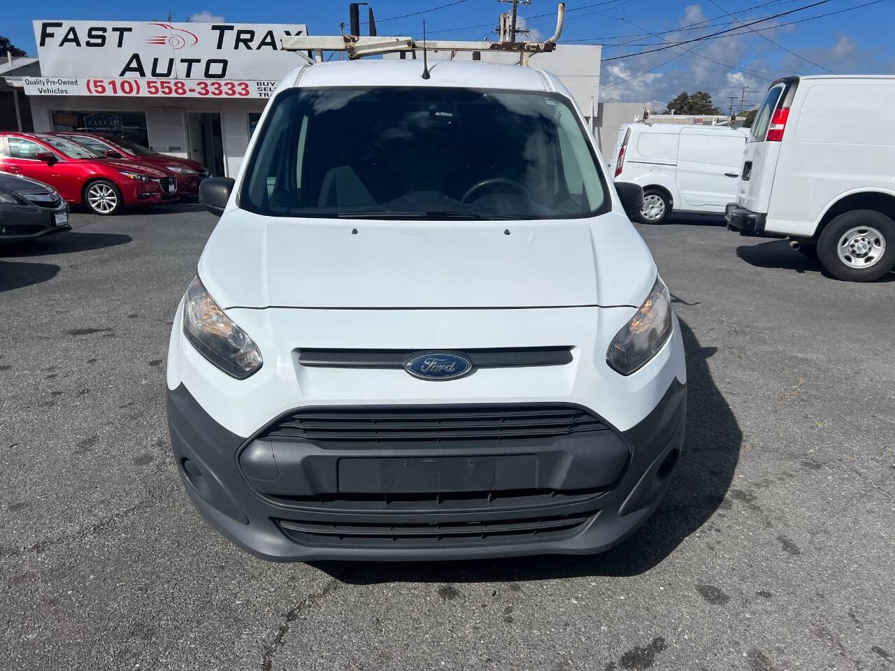 Used 2017 Ford Transit Connect XLT image 5