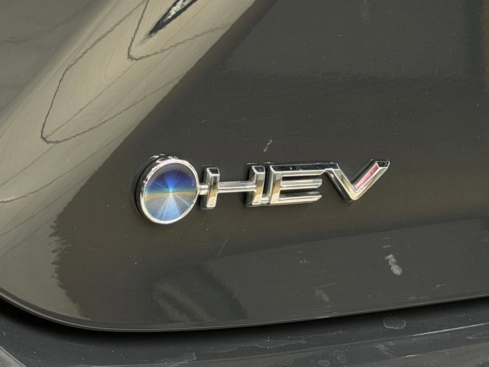Used 2025 Toyota Camry LE FWD image 31