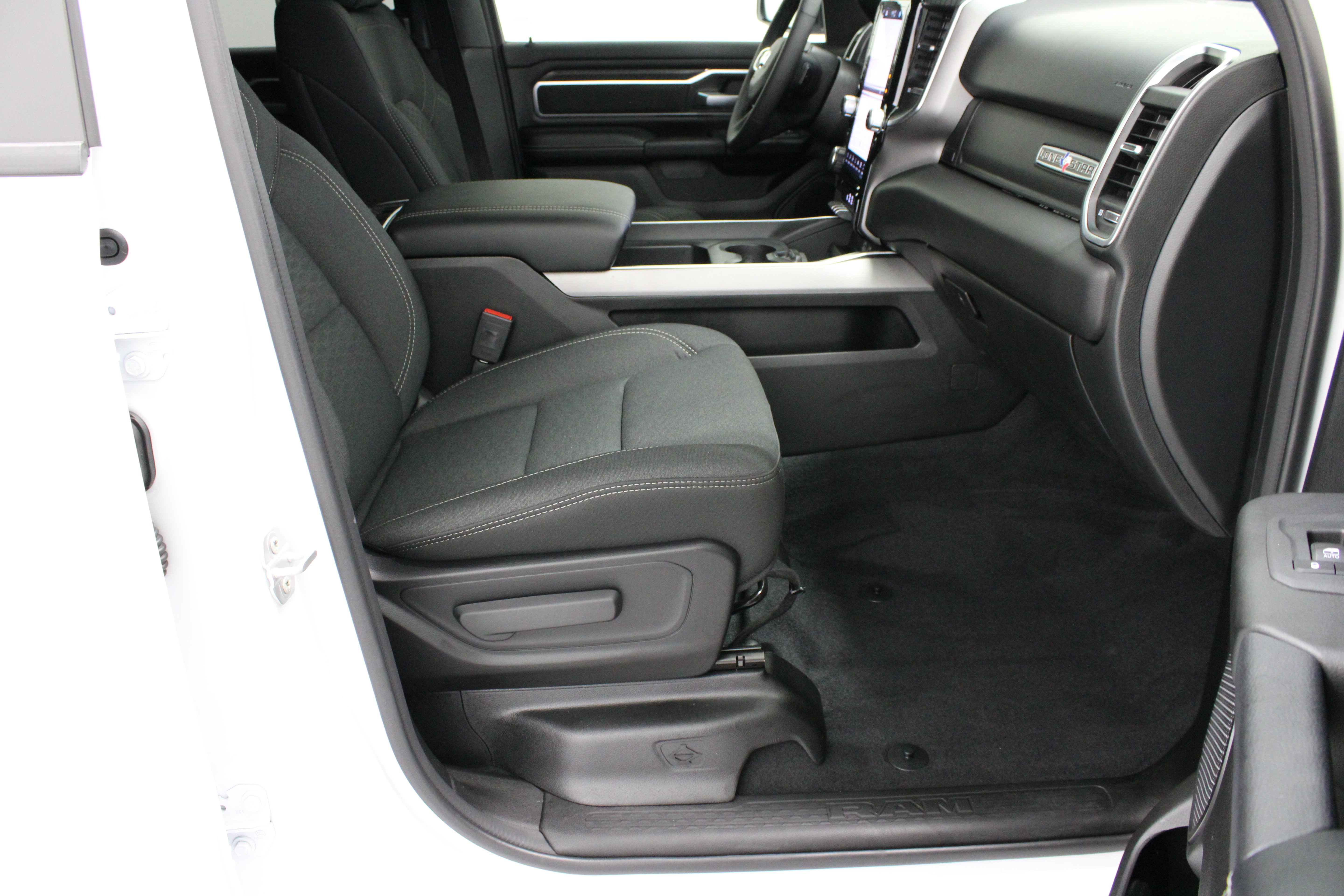 Used 2026 RAM 1500 Lone Star RWD image 36