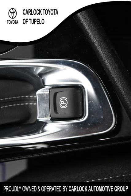 Used 2023 Buick Encore GX Essence w/ Experience Buick Package FWD image 35
