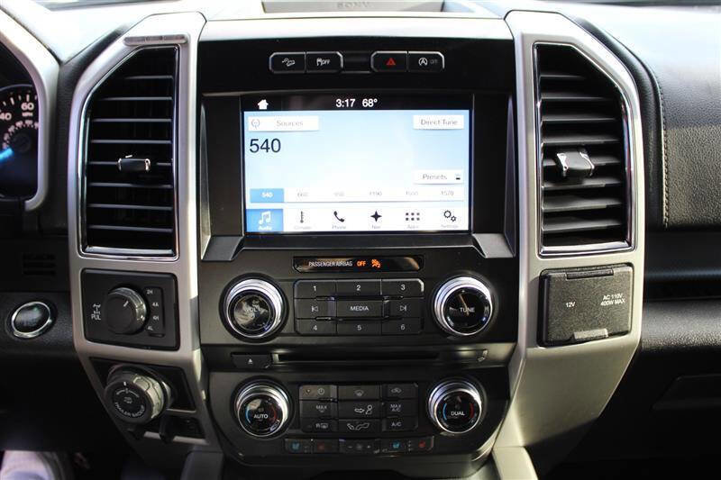 Used 2017 Ford F150 Lariat w/ Equipment Group 502A Luxury image 19