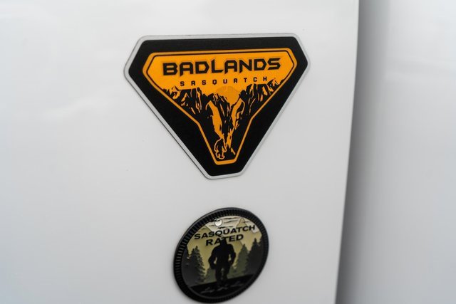 Used 2023 Ford Bronco Badlands w/ Sasquatch Package image 28