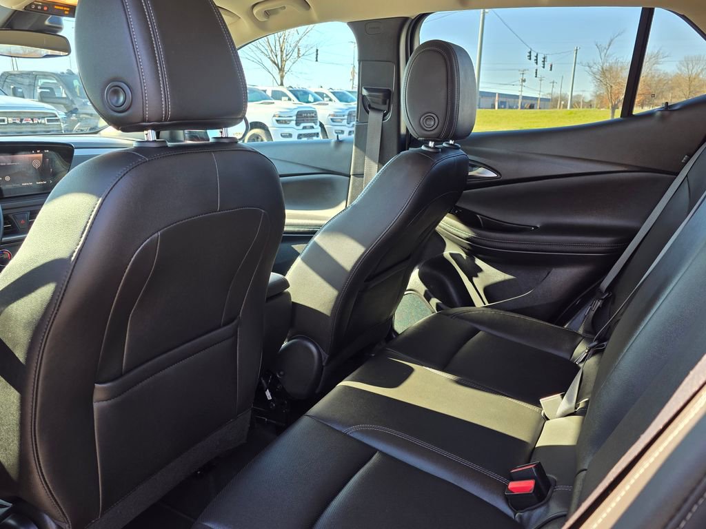 Used 2024 Buick Encore GX Sport Touring image 30