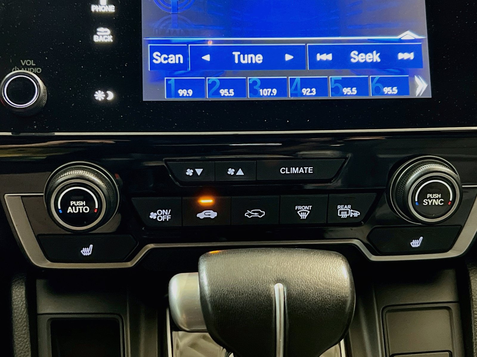 Used 2018 Honda CR-V EX-L image 11