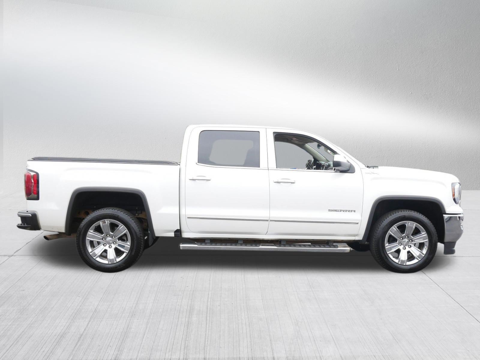 Used 2018 GMC Sierra 1500 SLT AWD/4WD image 8