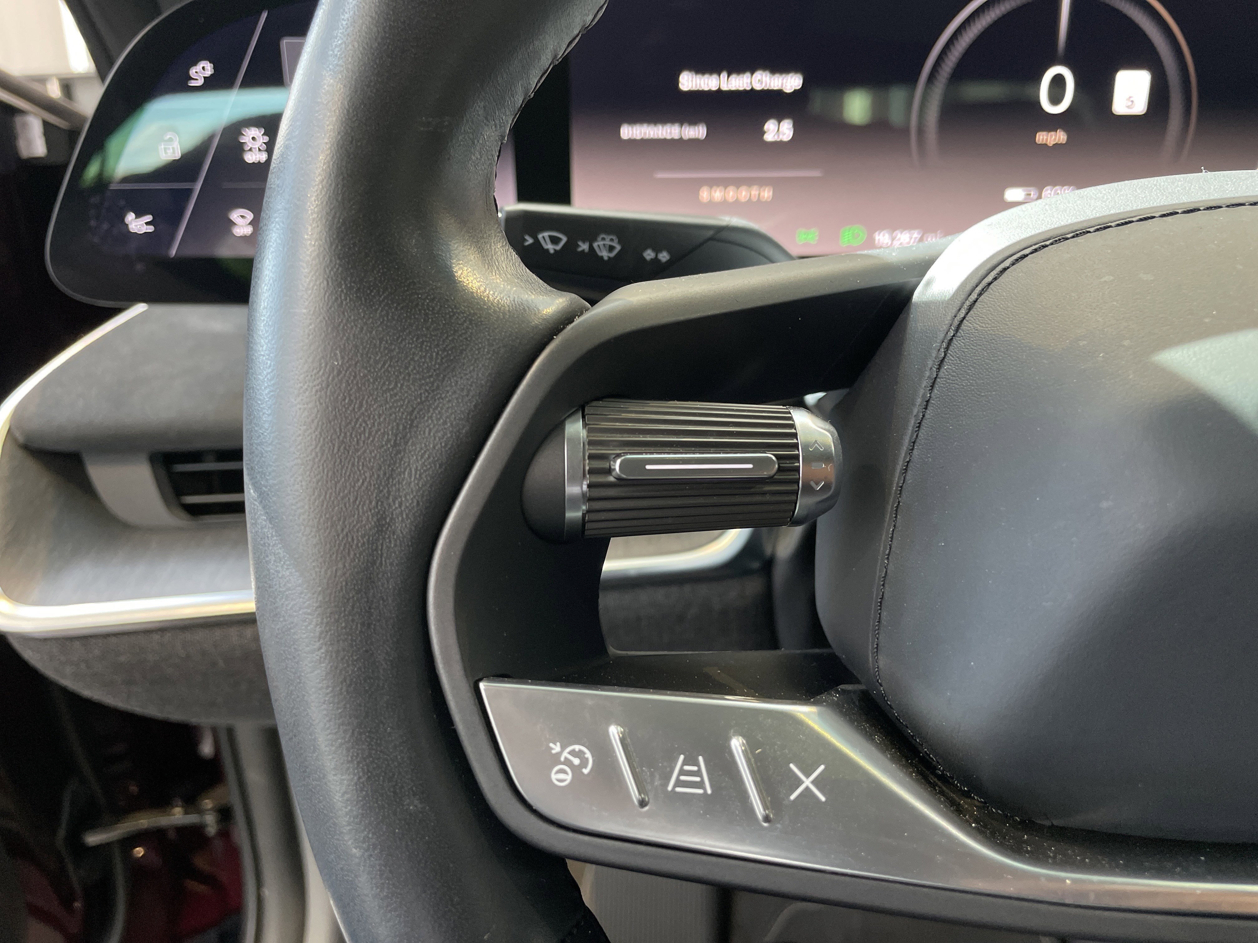 Used 2022 Lucid Air Grand Touring image 20