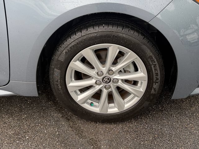 Certified 2023 Toyota Corolla XLE FWD image 6