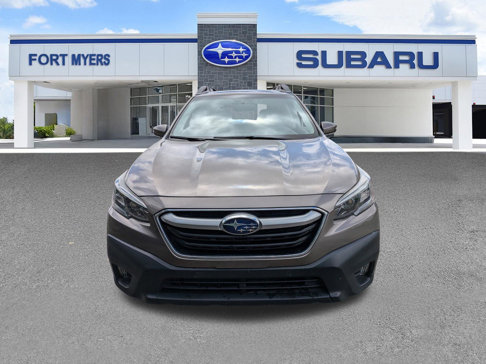 Used 2022 Subaru Outback Premium image 9