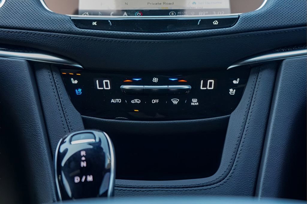 New 2026 Cadillac XT5 Sportv w/ LPO, Onyx Lite Package image 23