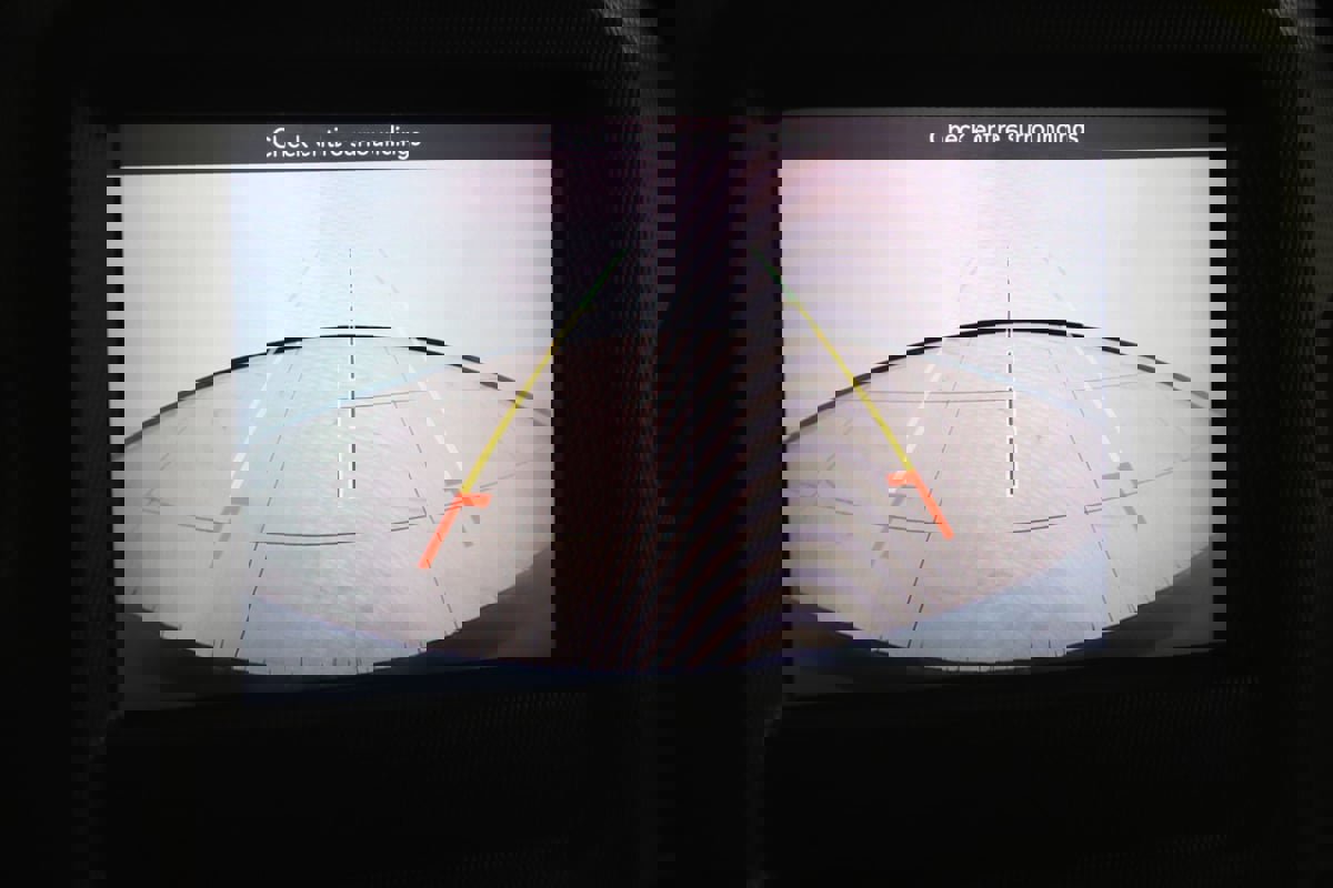 Used 2018 Jeep Wrangler Unlimited Sport S image 9