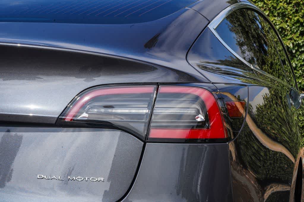 Used 2018 Tesla Model 3 Long Range AWD/4WD image 7