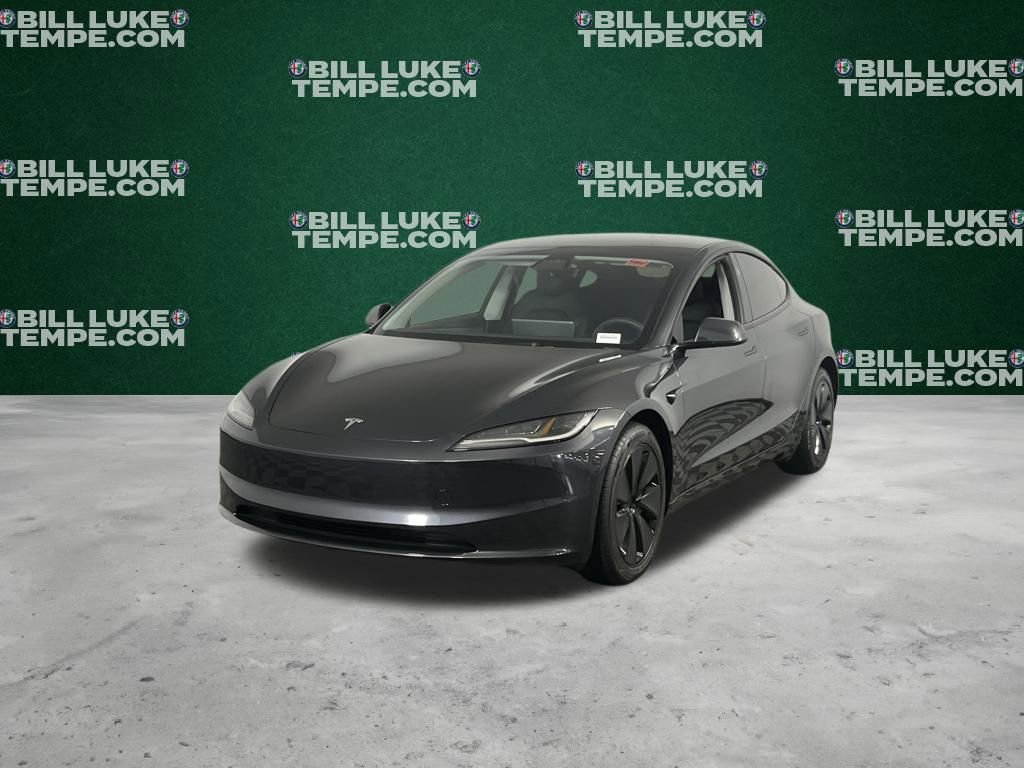 Used 2024 Tesla Model 3 Standard Range image 9