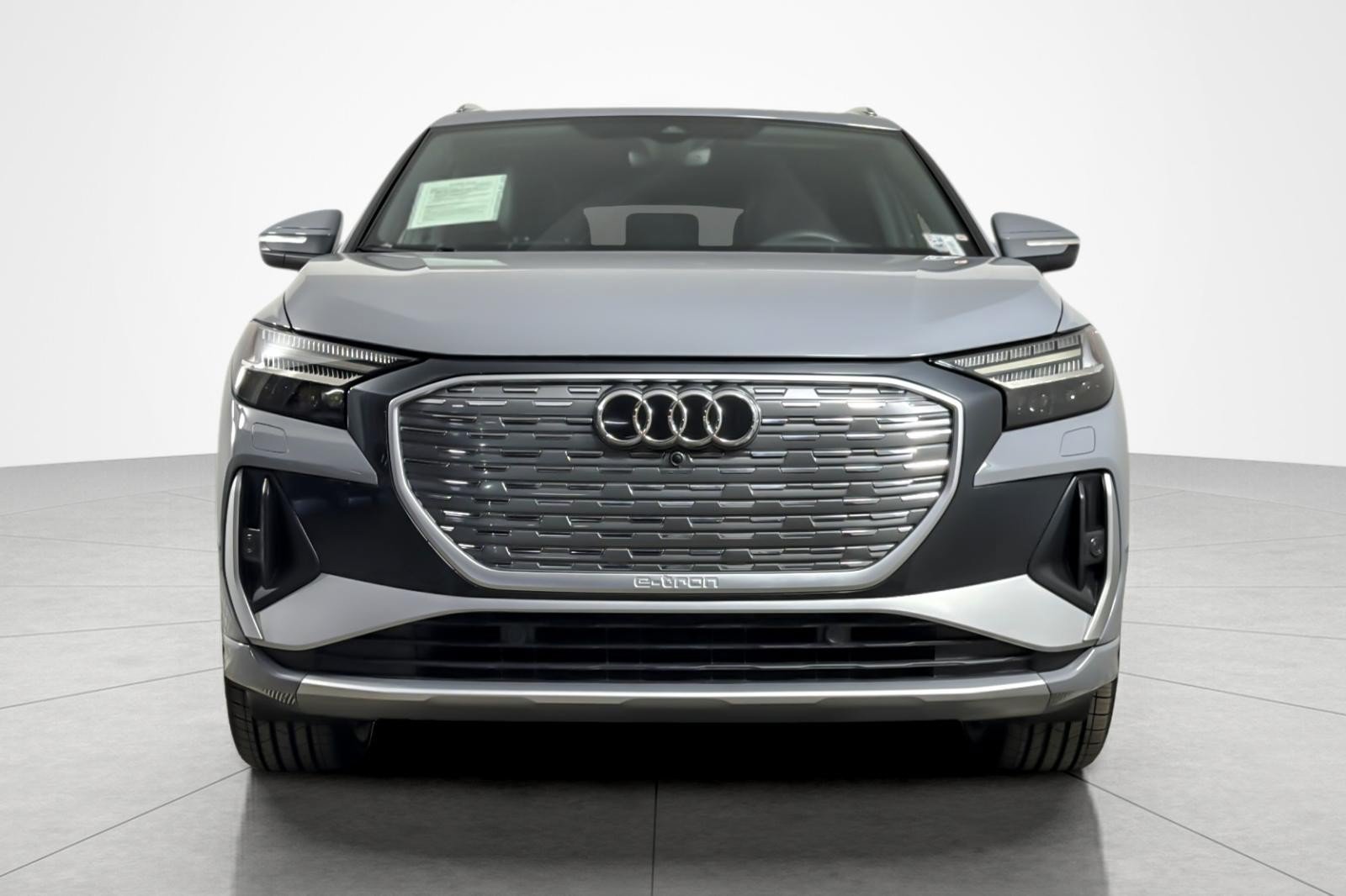 Used 2023 Audi Q4 e-tron Prestige AWD/4WD image 8
