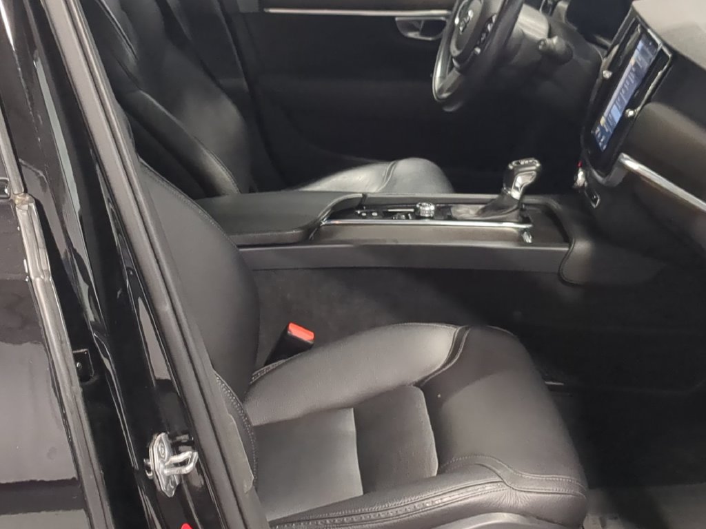 Used 2018 Volvo V90 T6 Cross Country w/ Convenience Package AWD/4WD image 26
