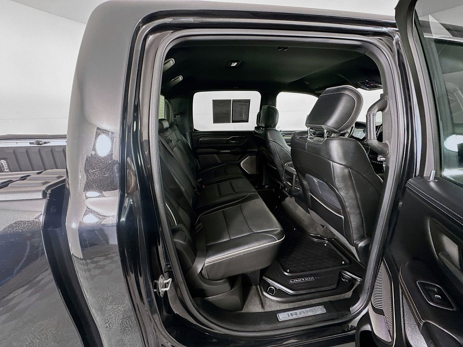 Used 2020 RAM 1500 Limited AWD/4WD image 28
