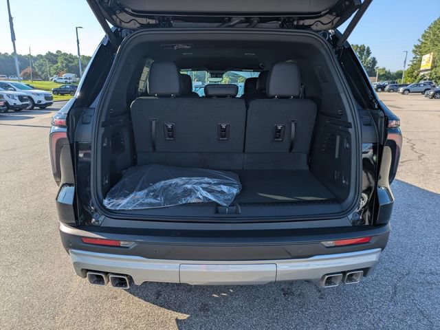 New 2026 Chevrolet Traverse LT w/ Driver Confidence Package FWD image 31