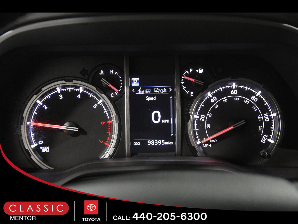Used 2022 Toyota 4Runner TRD Off-Road Premium w/ Moonroof Package AWD/4WD image 8