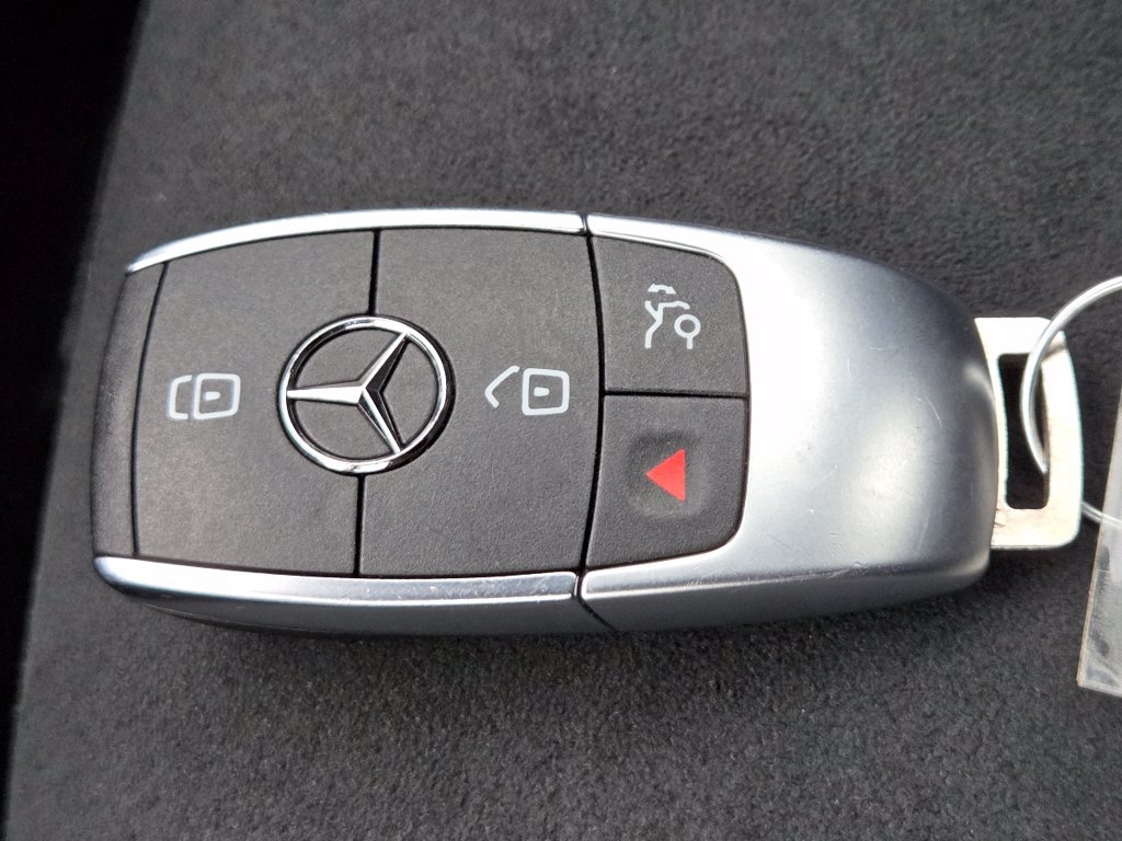 Certified 2023 Mercedes-Benz CLA 250 4MATIC image 34