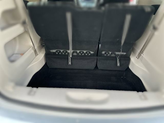 Used 2024 Chrysler Pacifica Touring-L image 24