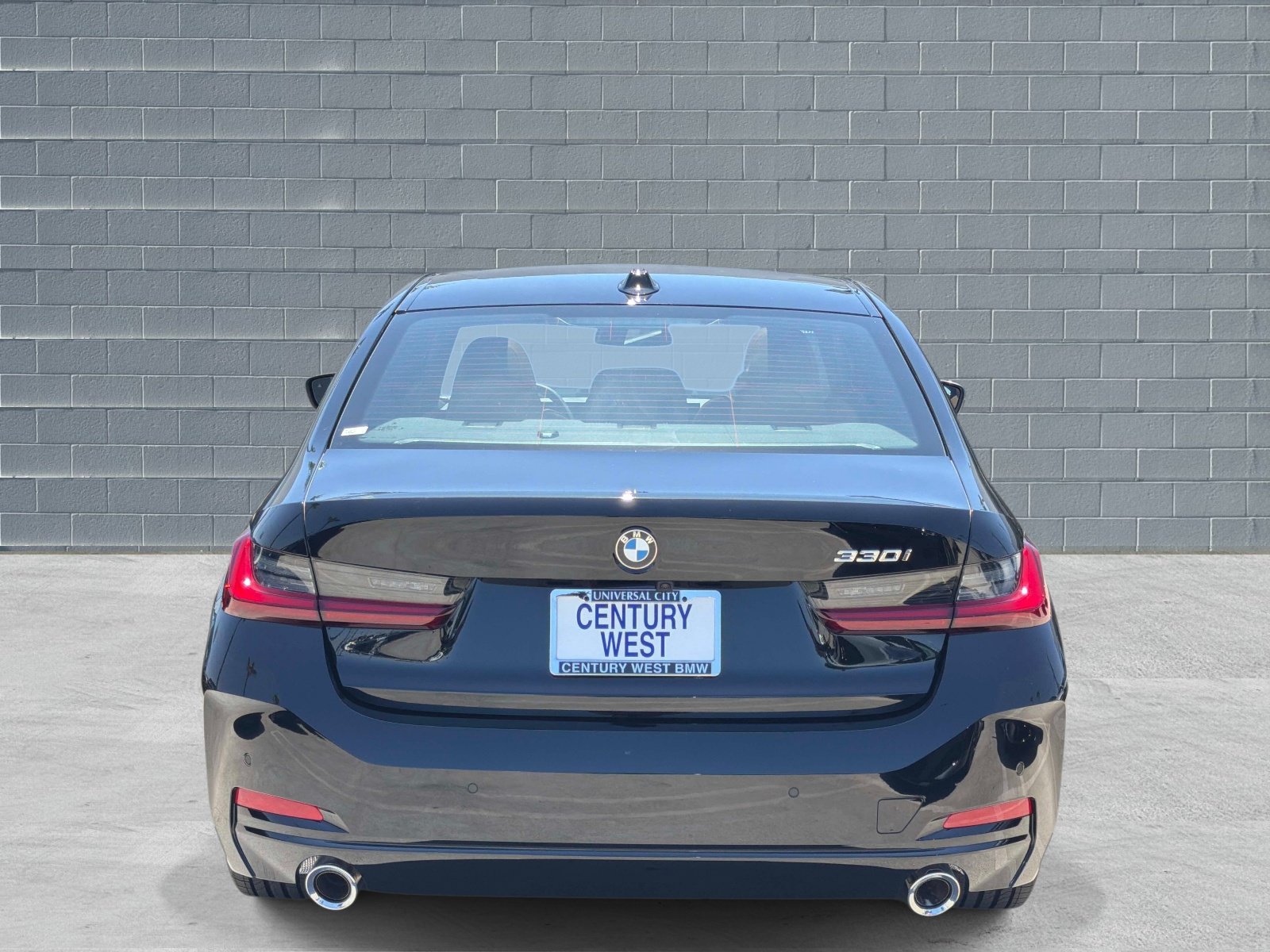 New 2026 BMW 330i Sedan w/ Convenience Package RWD image 4