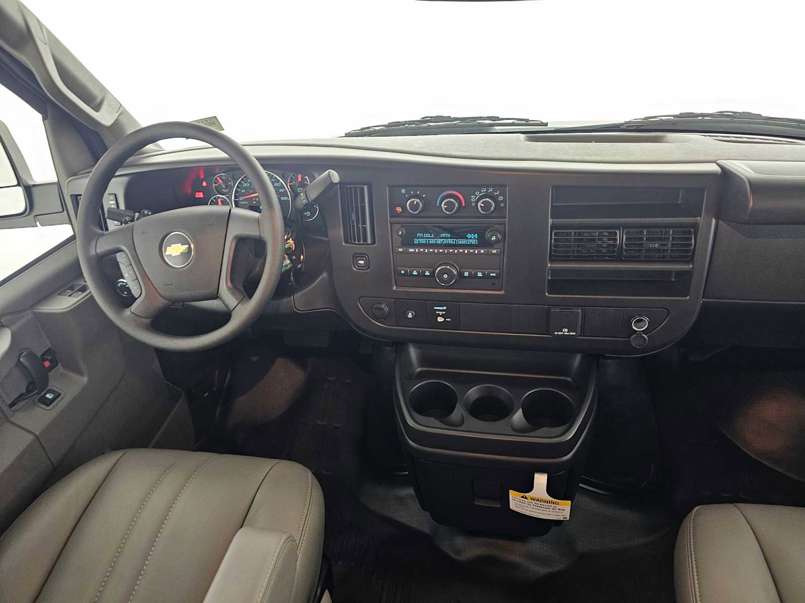 New 2026 Chevrolet Express 2500 Extended image 14