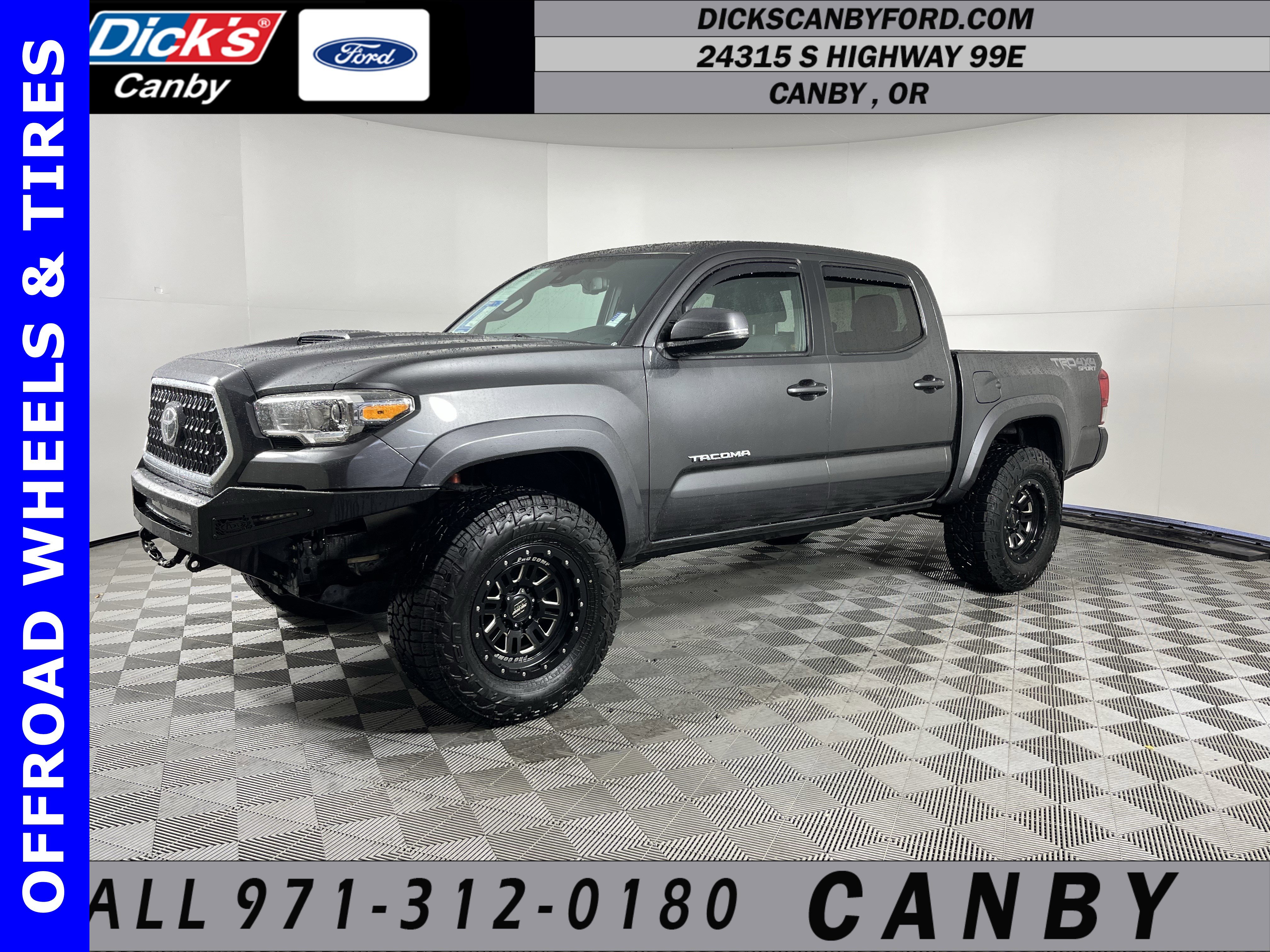 Used 2018 Toyota Tacoma TRD Sport w/ Technology Package image 1