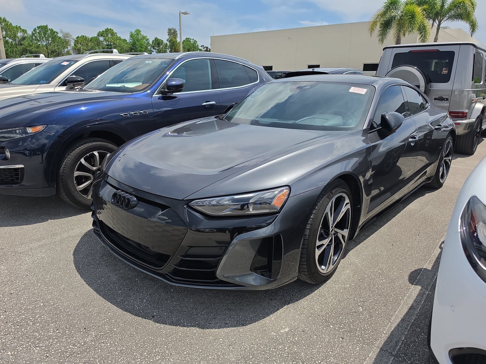 Used 2022 Audi e-tron GT Premium Plus AWD/4WD image 3