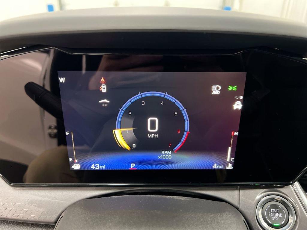 New 2026 Chevrolet Trax ACTIV w/ Sunroof Package FWD image 12