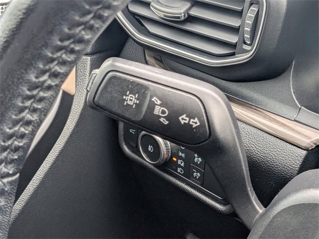 Used 2020 Ford Explorer Limited w/ Class III Trailer Tow Package image 26