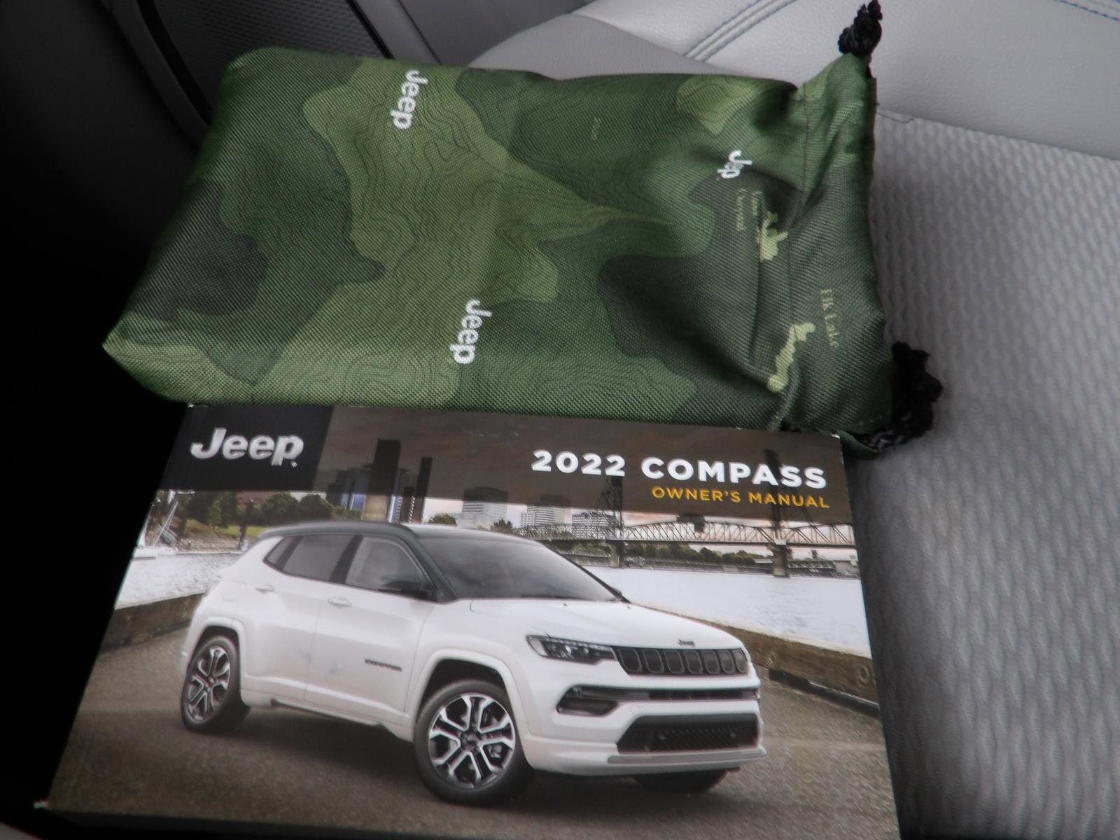 Used 2022 Jeep Compass Latitude w/ Convenience Group image 43