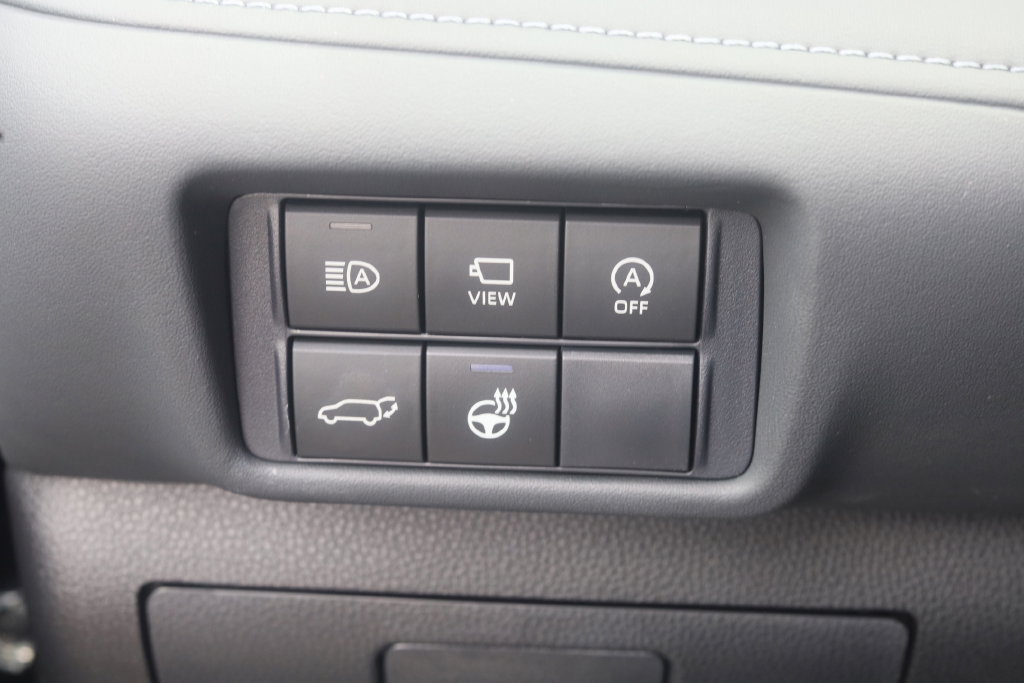 Used 2026 Toyota Highlander Platinum AWD/4WD image 17