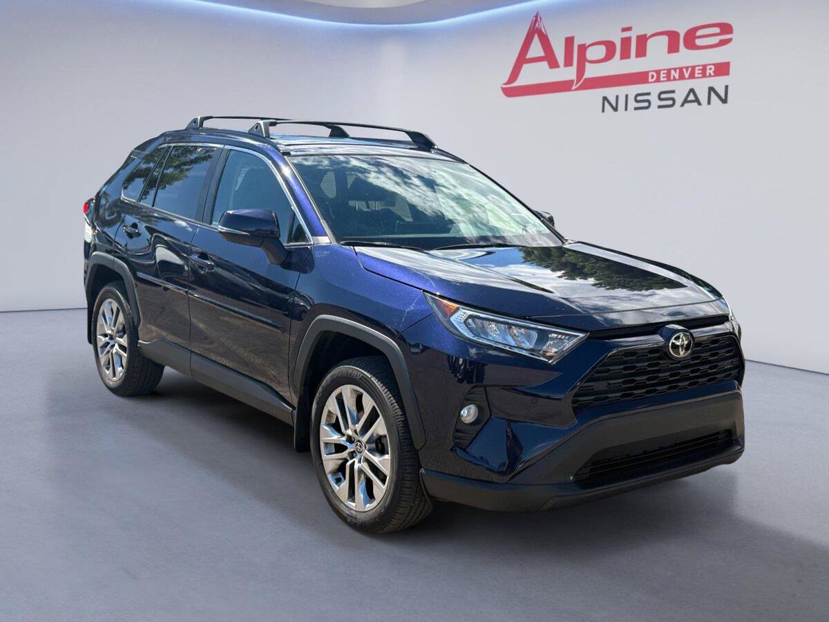 Used 2021 Toyota RAV4 XLE Premium AWD/4WD image 7