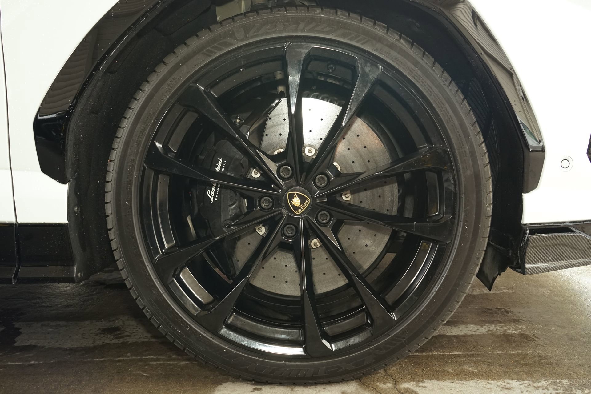 Used 2020 Lamborghini Urus image 38