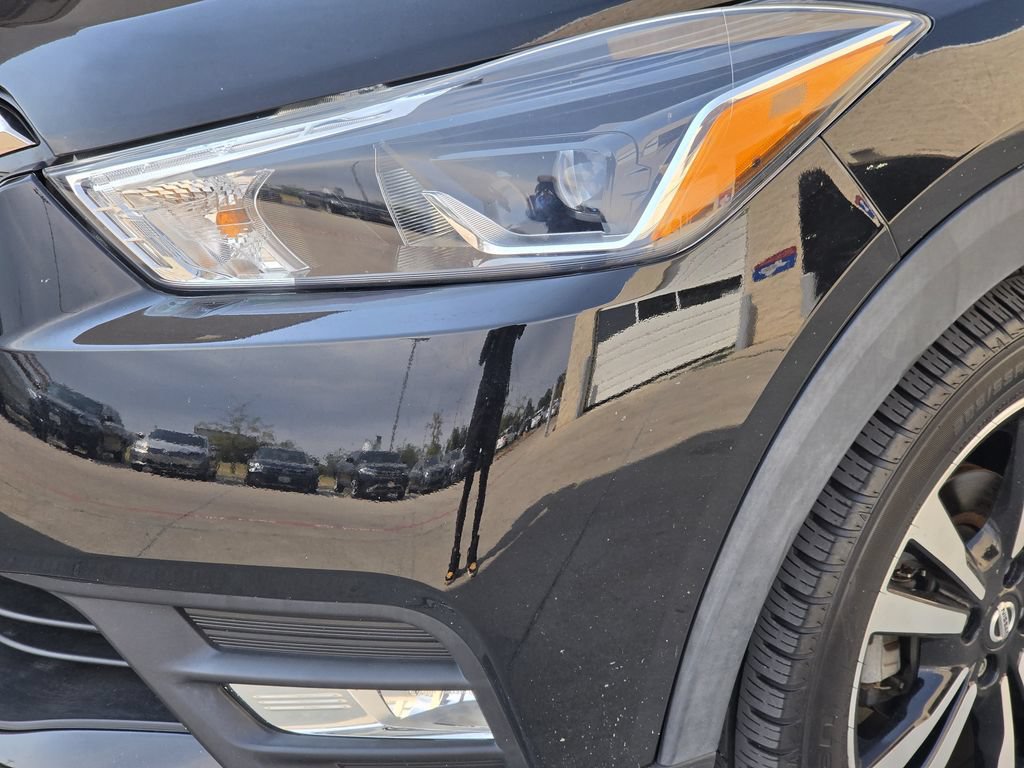 Used 2019 Nissan Kicks SR w/ Exterior Electronics Package FWD image 6