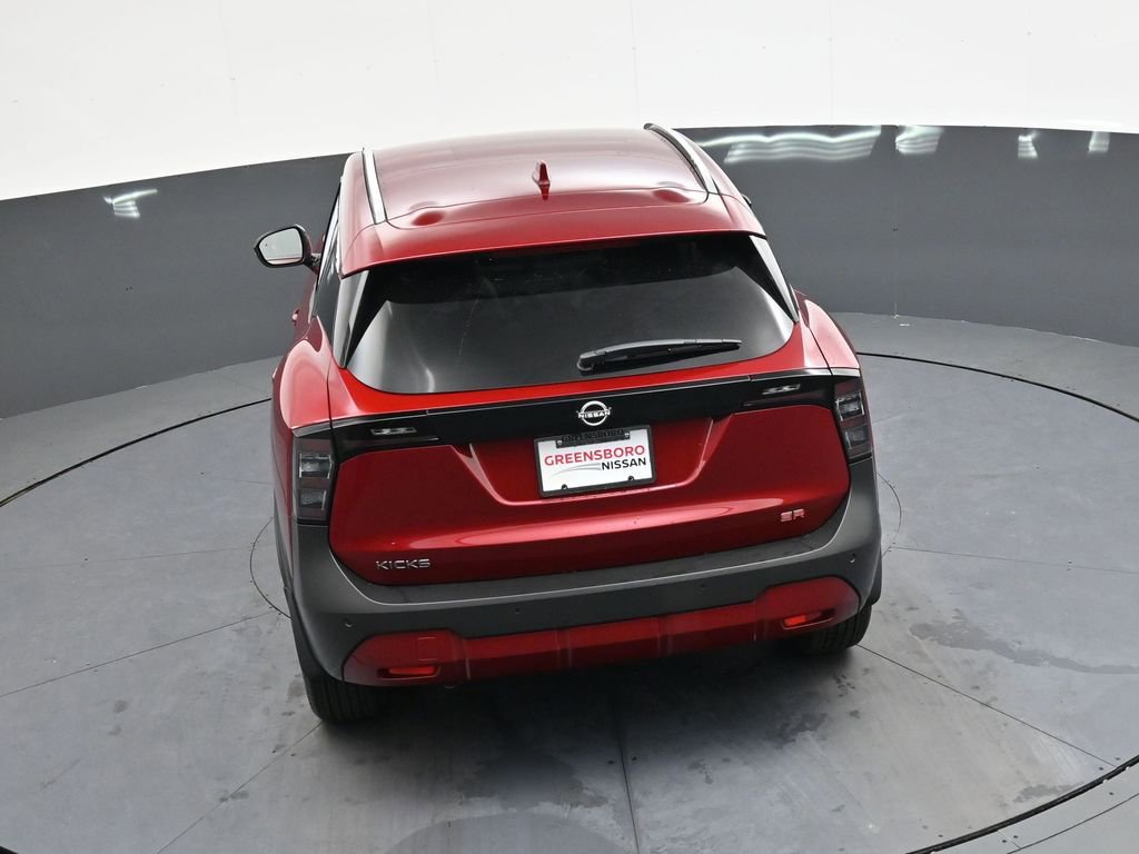 Used 2025 Nissan Kicks SR image 31