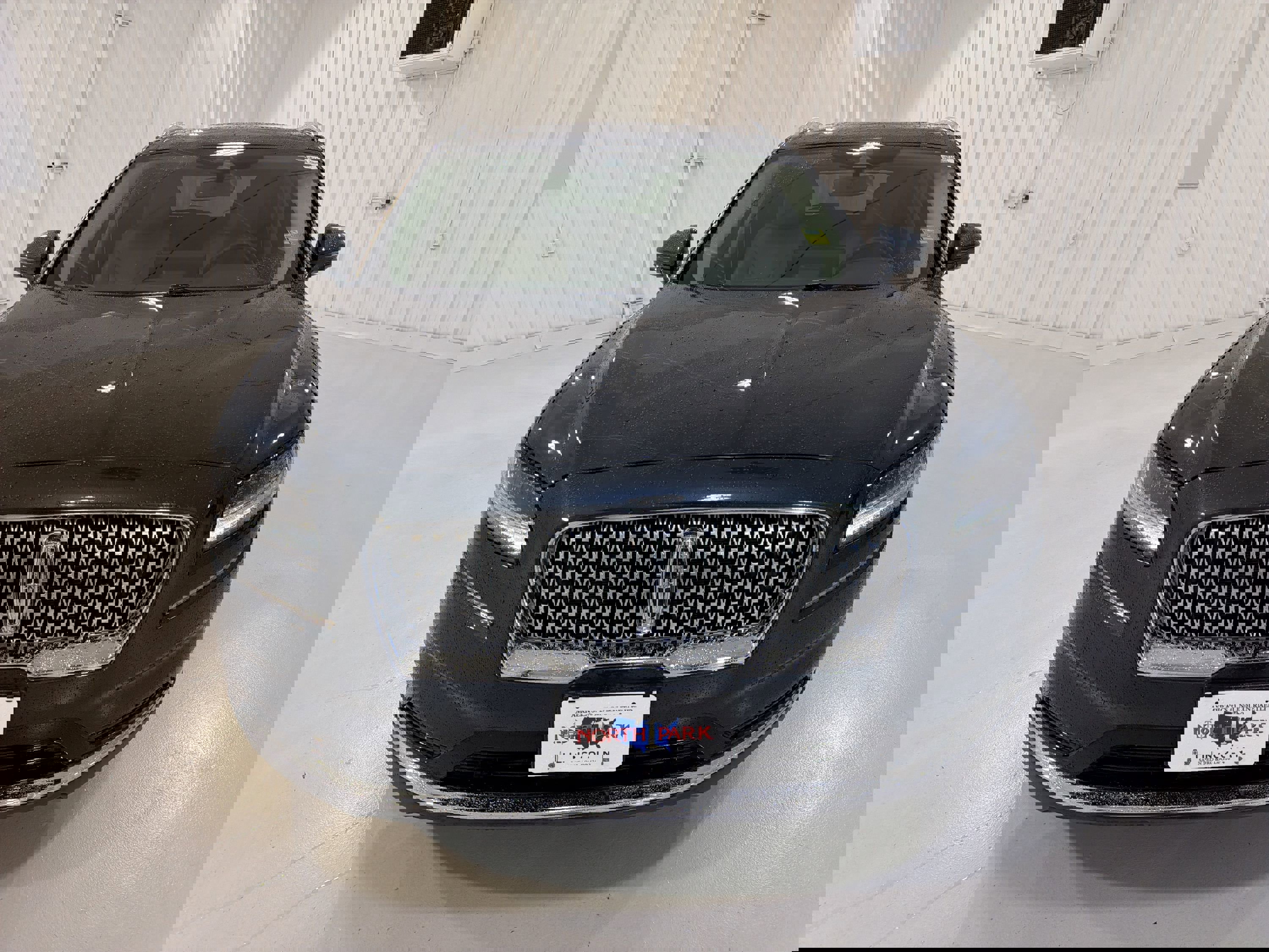 Used 2023 Lincoln Nautilus AWD w/ Premium Package image 31