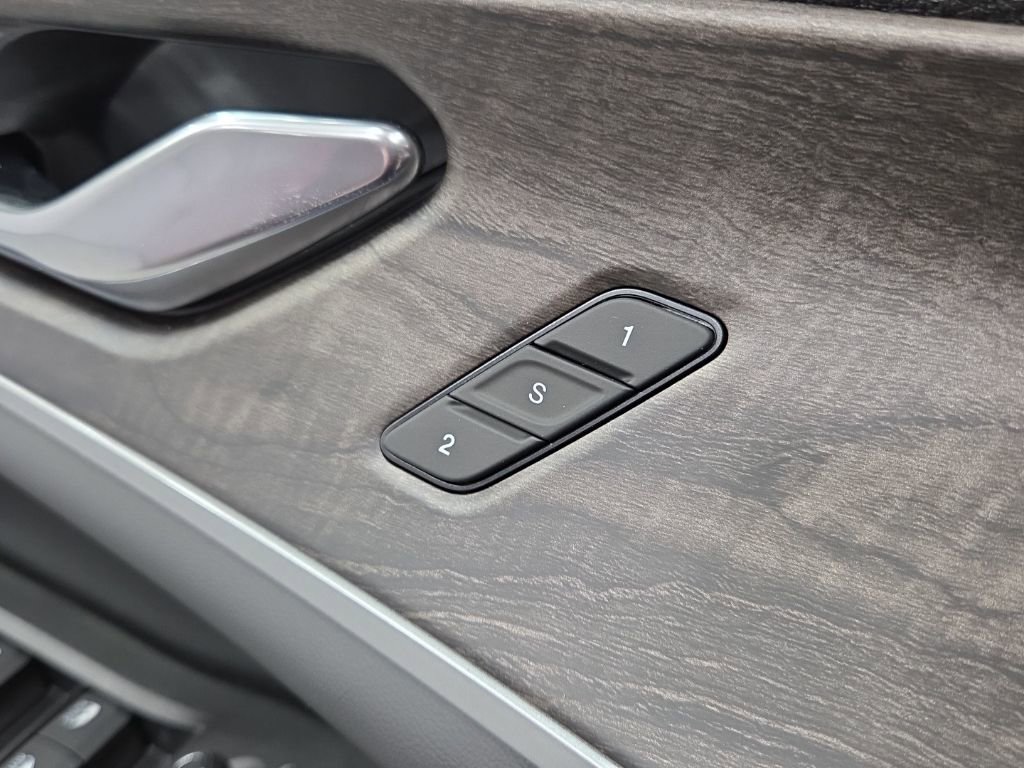 New 2026 Jeep Grand Cherokee L Limited image 36