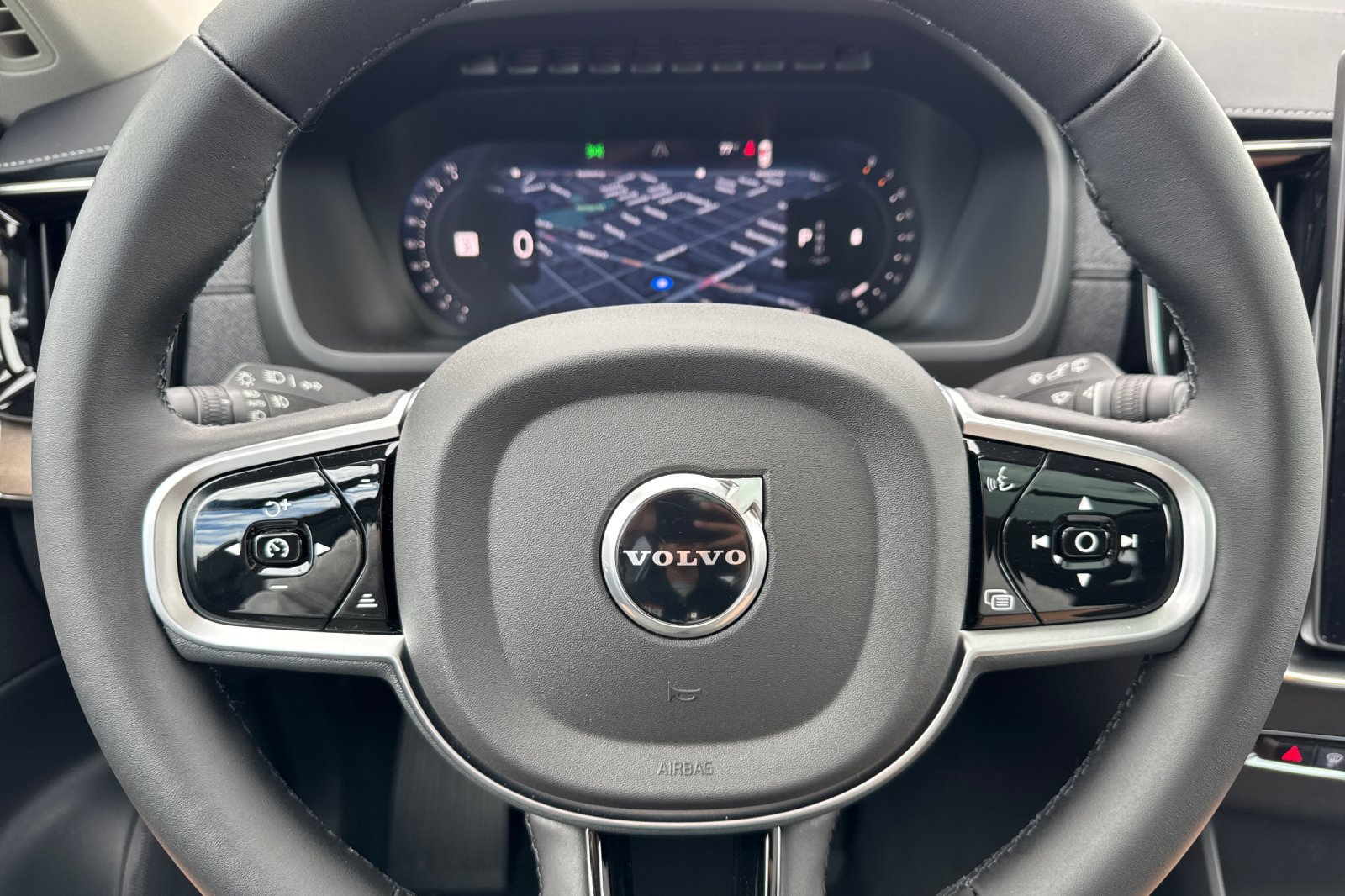 New 2026 Volvo XC90 B5 Plus w/ Protection Package AWD/4WD image 24