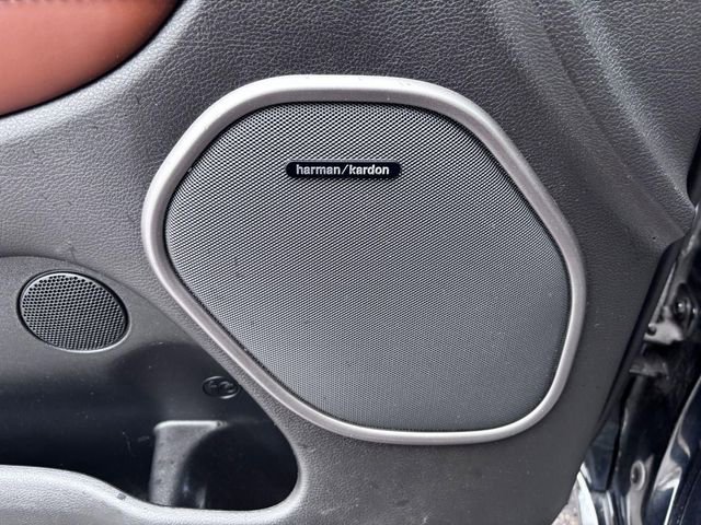 Used 2020 Jeep Grand Cherokee Overland image 15