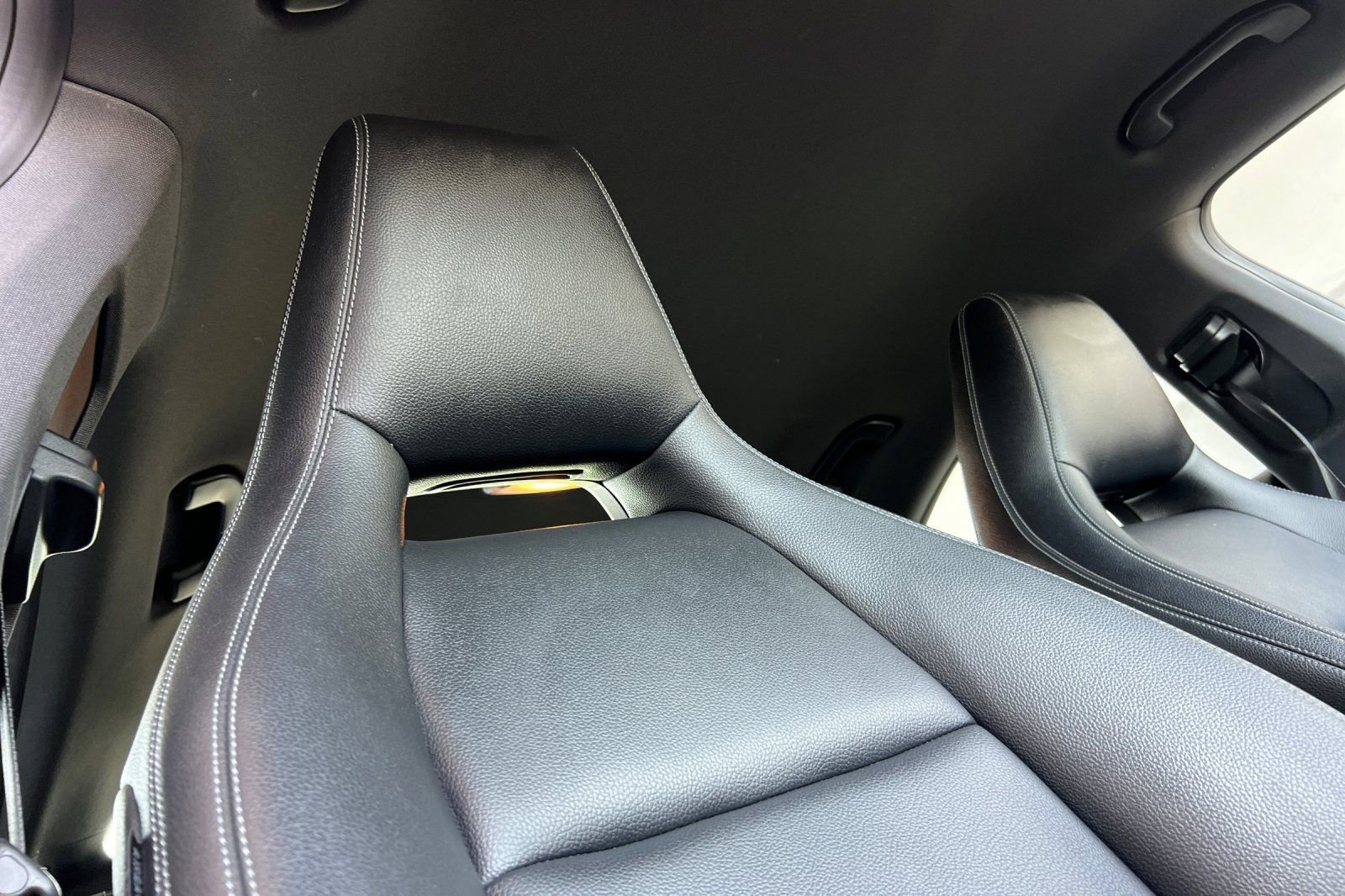Used 2018 Mercedes-Benz CLA 250 image 16