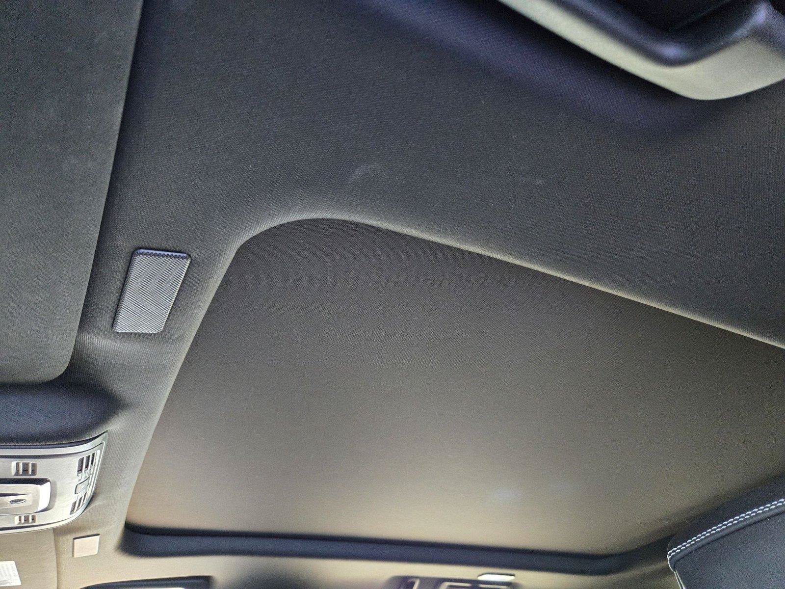 Used 2026 GMC Yukon AT4 Ultimate w/ LPO, Floor Liner Package AWD/4WD image 9