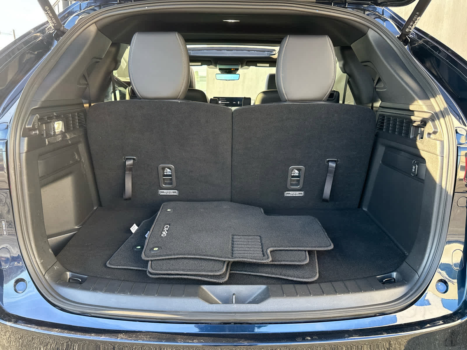 Used 2024 MAZDA CX-90 3.3 Turbo S w/ Premium Package image 24